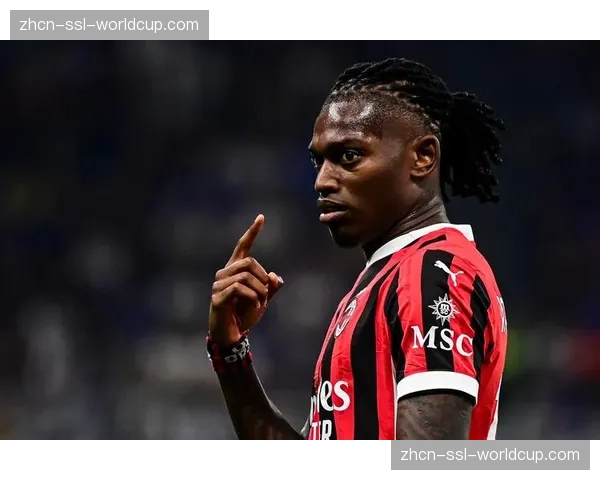 AC米兰中场核心莱奥恢复个人训练，有望在欧冠半决赛复出